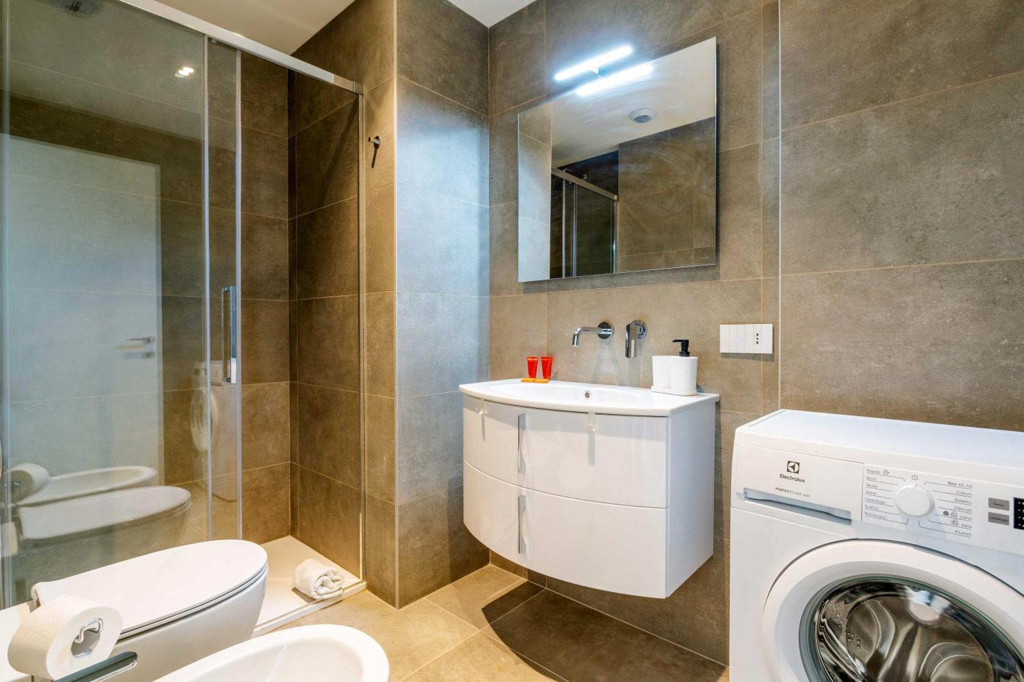 Luvi - Occhialini 4 Apartment Милано Екстериор снимка