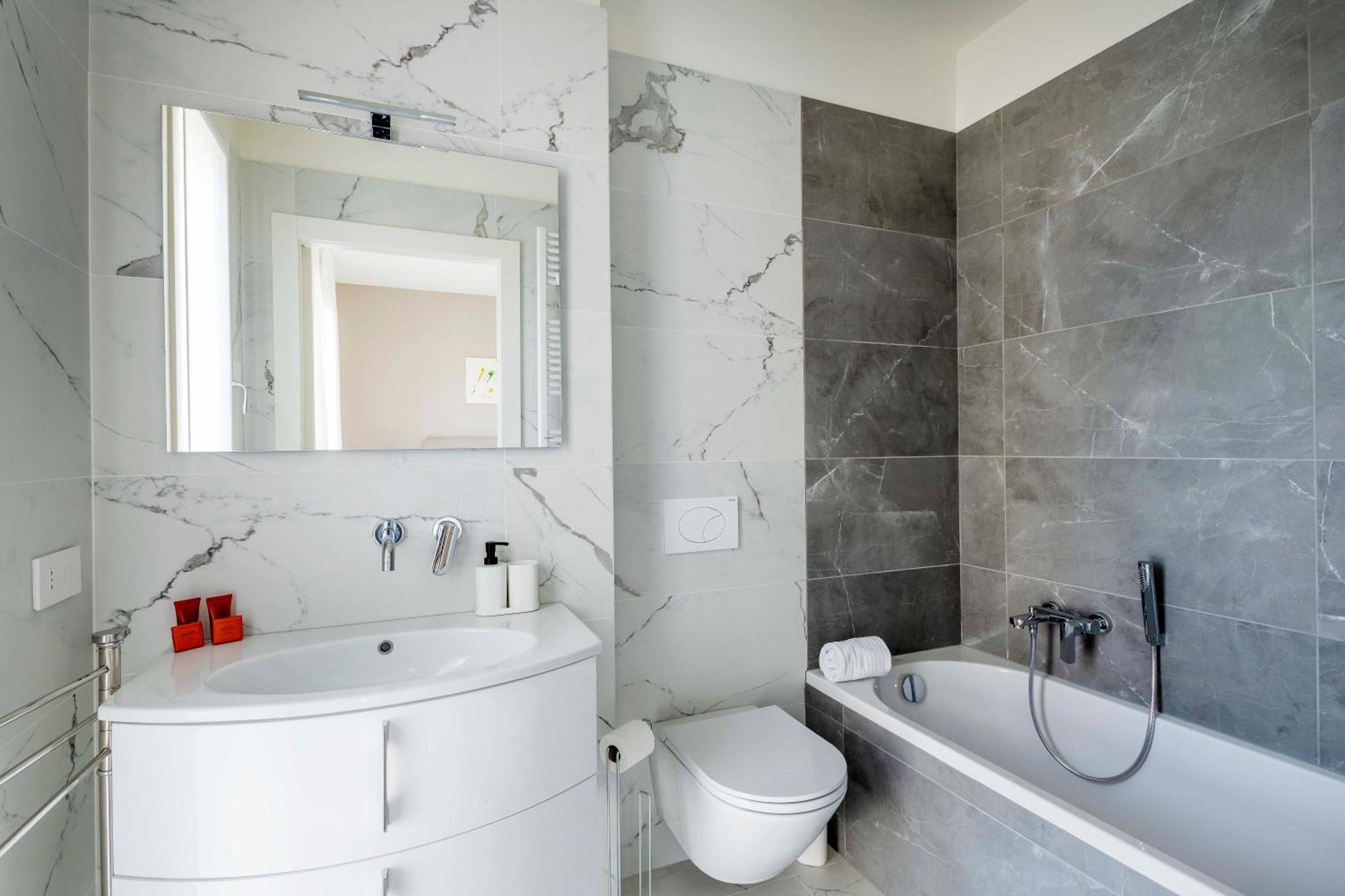 Luvi - Occhialini 4 Apartment Милано Екстериор снимка