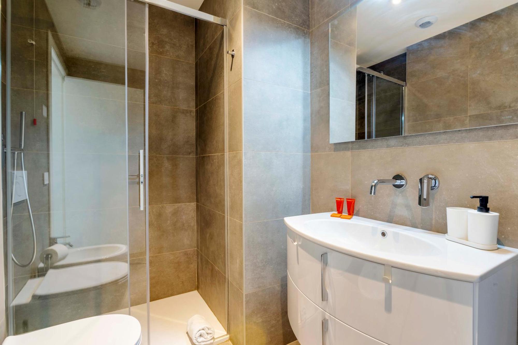 Luvi - Occhialini 4 Apartment Милано Екстериор снимка